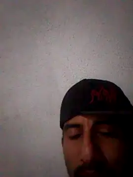 Orlao25cm's cam snapshot