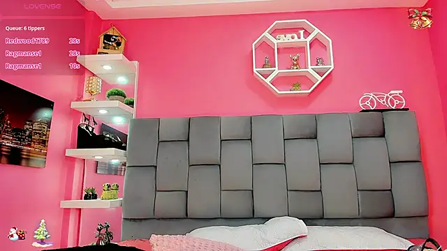 DaleskaSanchez live sex cam