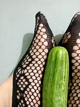 Mira177-'s cam snapshot