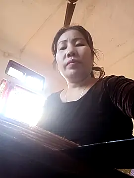 Reema_143's cam snapshot