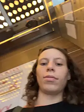 RinaMood's cam snapshot