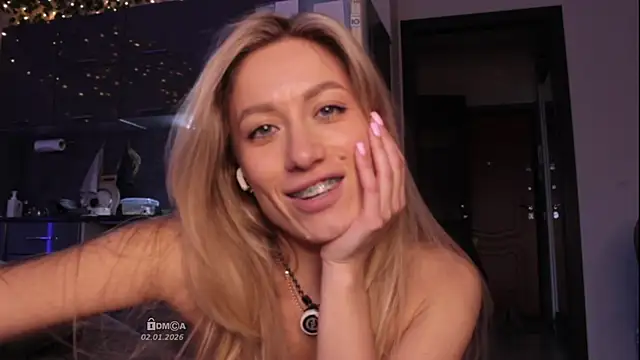 Blondie_Bunny live sex cam