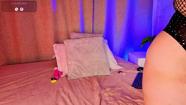 mia_bonneett live sex cam