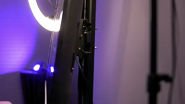 BritneyHudson live sex cam