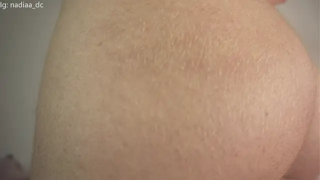 Nadiaa_ live sex cam