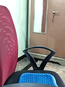 abinaya26's cam snapshot