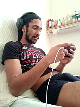 Mikaaa97 live sex cam