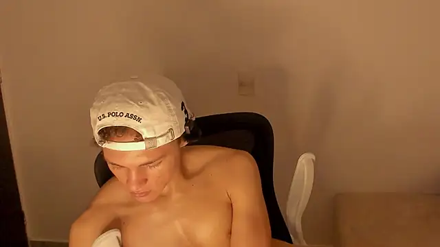 laurent_nova live sex cam