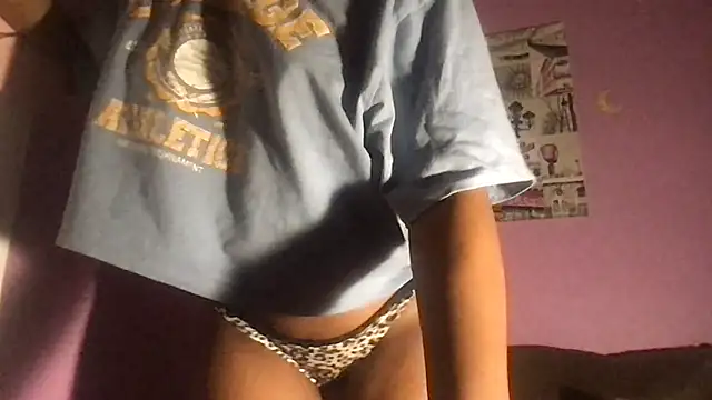 sexyzoeyxx live sex cam