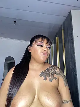 Iam-Sharifa live sex cam