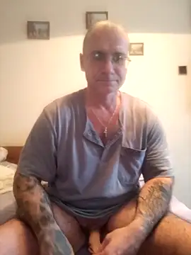 chcem1975 live sex cam