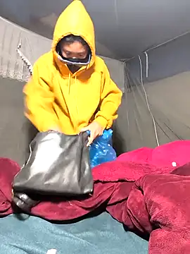 Lynly_k2 live sex cam