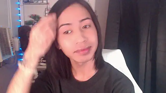 Miracle_TheBrat live sex cam