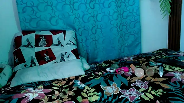 eladyrous98's cam snapshot