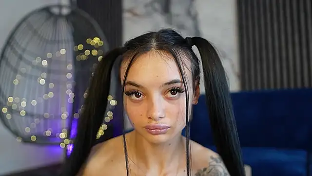 RachelRavee's cam snapshot