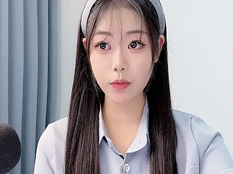 smalldaisy's cam snapshot