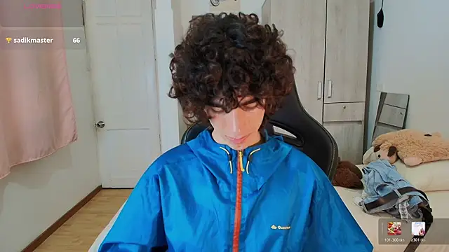 Nude_Boy18's cam snapshot