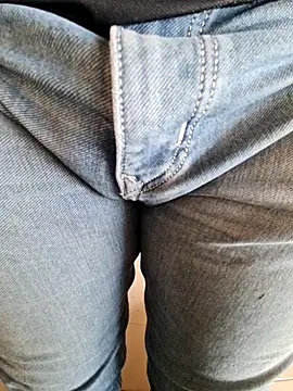 HAIRYBBCDADDY's cam snapshot