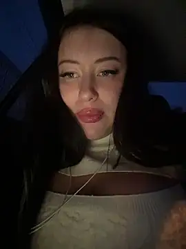 AndreaMood live sex cam