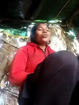 Rubi_sarma live sex cam