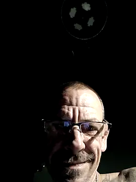 deepstroker42071 live sex cam