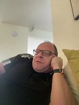 coupleLatinaLovers live sex cam