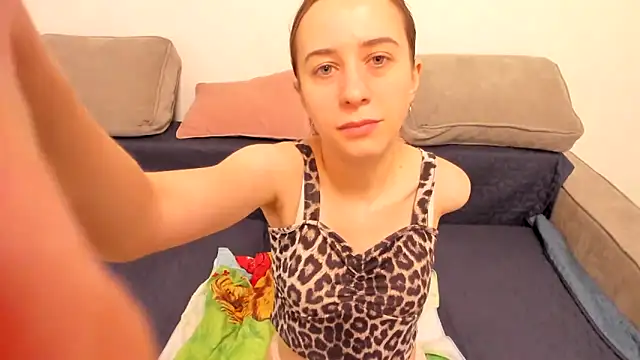 alisaakiss's cam snapshot