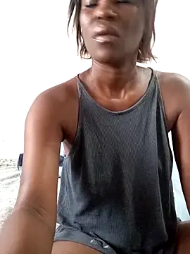 Missvixen81 live sex cam