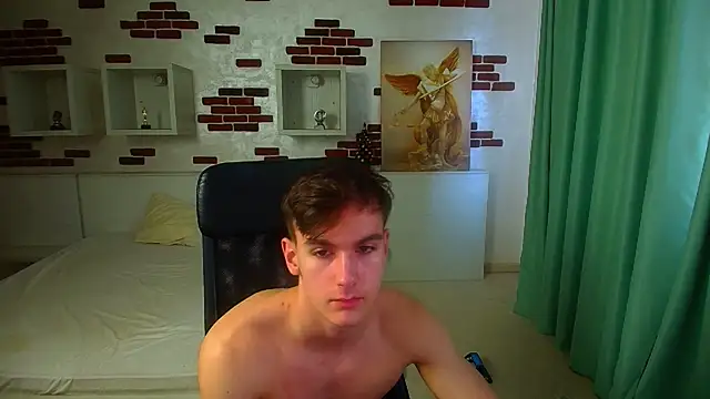 BradyFlint live sex cam