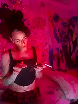 chaoticluvbug's cam snapshot