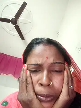 Co_punam live sex cam