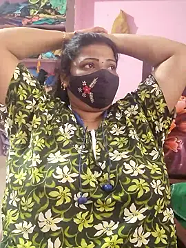 lathikaqueentamil's cam snapshot