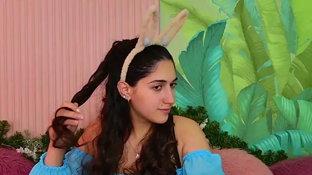 Teresa_Stane's cam snapshot