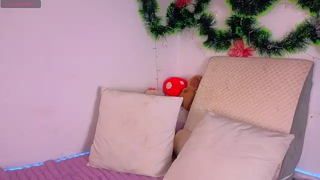 Heily_Fox live sex cam