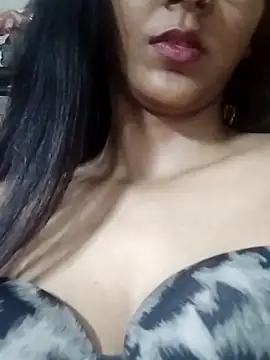 Aaliya_BigBoobs_1's cam snapshot