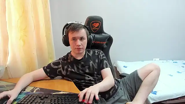 iliaskrislove live sex cam