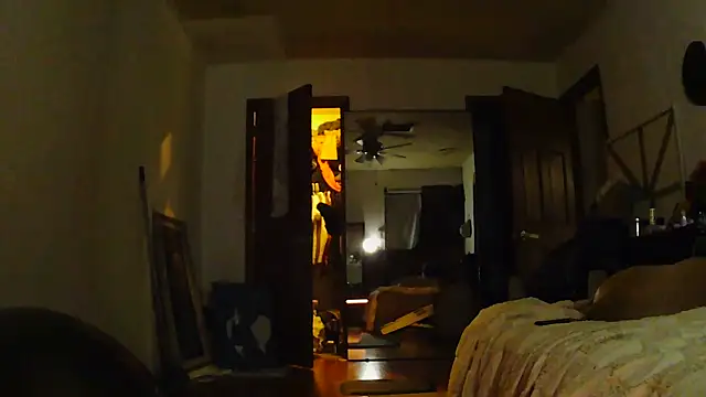 Clevername90 live sex cam