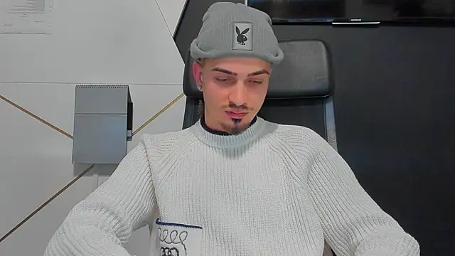 BrandonTate live sex cam