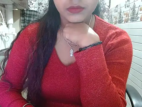LovingPihu live sex cam