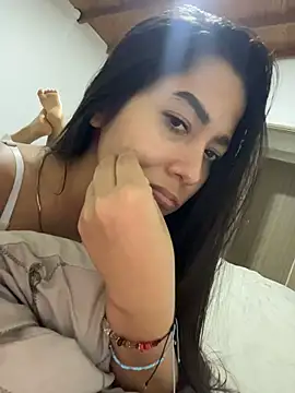 Nhefertary's cam snapshot