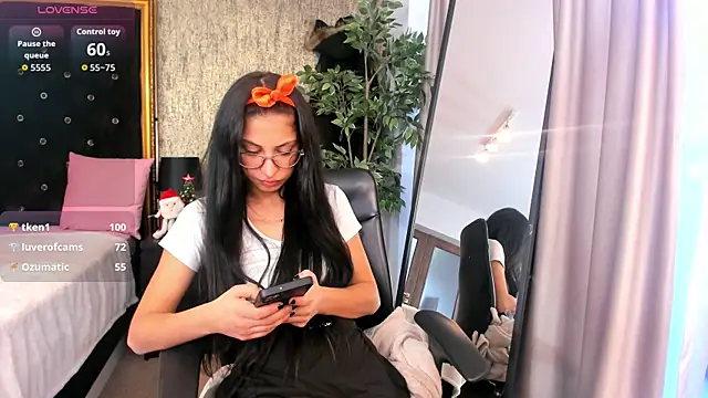 MelodyCruze's cam snapshot