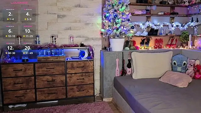 Kimberly-Caprice live sex cam