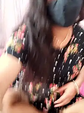 Lalitha-1995 live sex cam