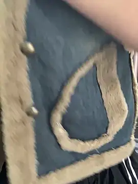 -Moon-20's cam snapshot