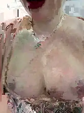 Emily-Nguyen's cam snapshot