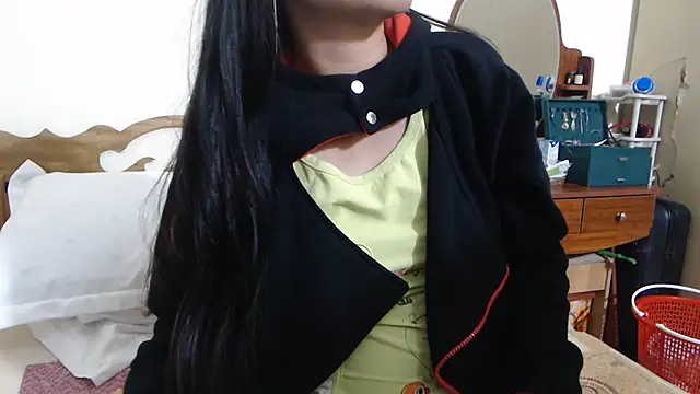 Naked_like_the_moon_usa's cam snapshot