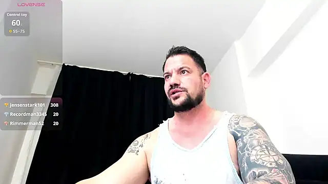 musclemonster31 live sex cam