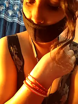 Simran_bhabhi0's cam snapshot