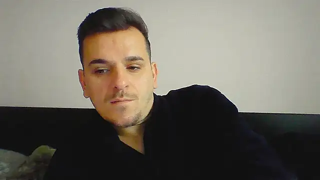 Huge_cock22cm's cam snapshot