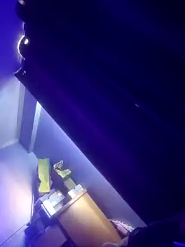 barberoforlifeeee's cam snapshot